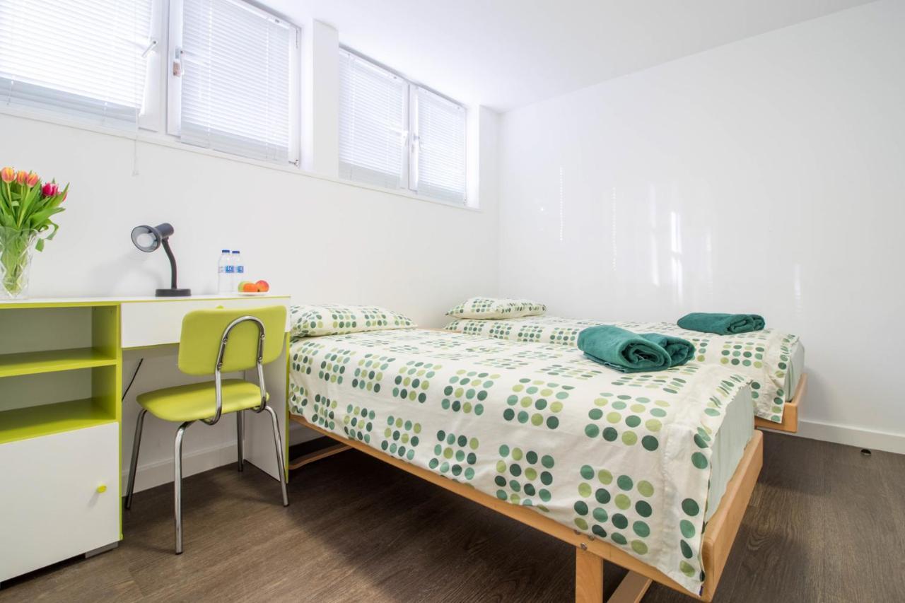 Bed and Breakfast Wynfrid House Лондон Экстерьер фото